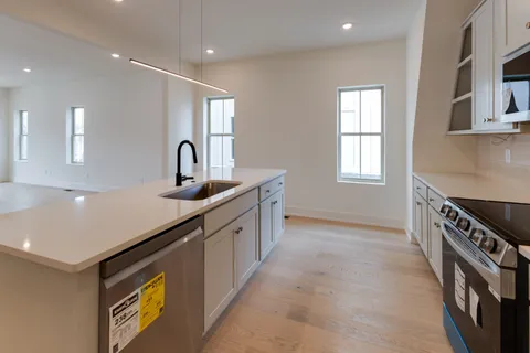 $650,000 | 533 Midnight Way, Nashville, TN 37209