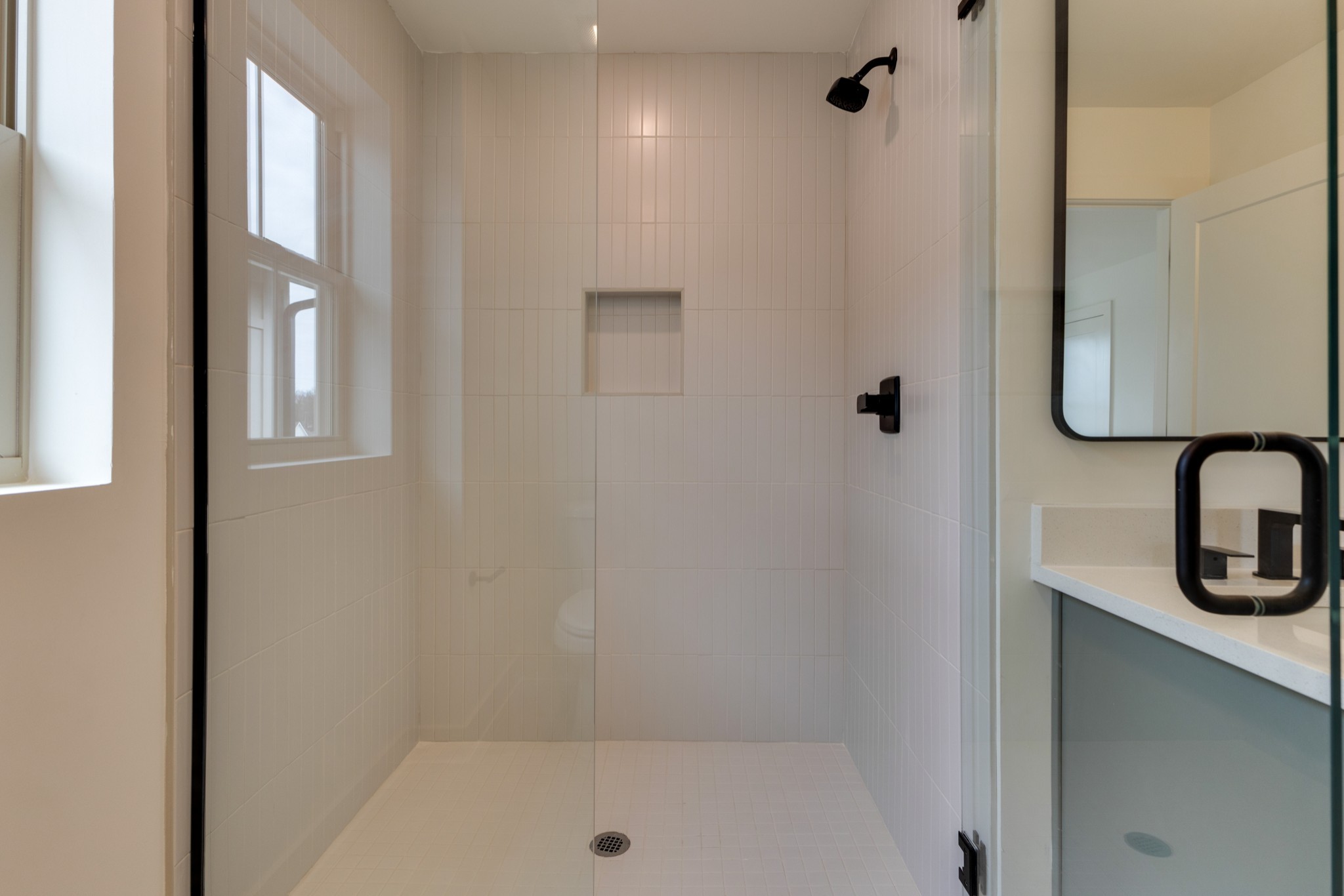 533 Midnight Way Nashville, TN 37209 - Photo 20 of 42 a bathroom with a shower