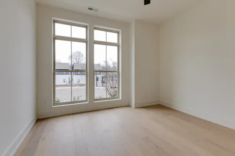 $650,000 | 533 Midnight Way, Nashville, TN 37209