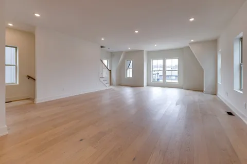 $650,000 | 533 Midnight Way, Nashville, TN 37209