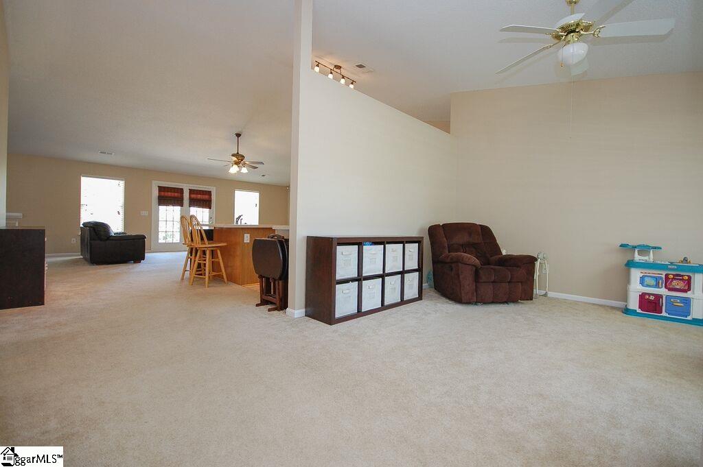 200 Grape Arbor Lane Fountain Inn, SC 29644 - Photo 3 of 29 Gallery Image 3