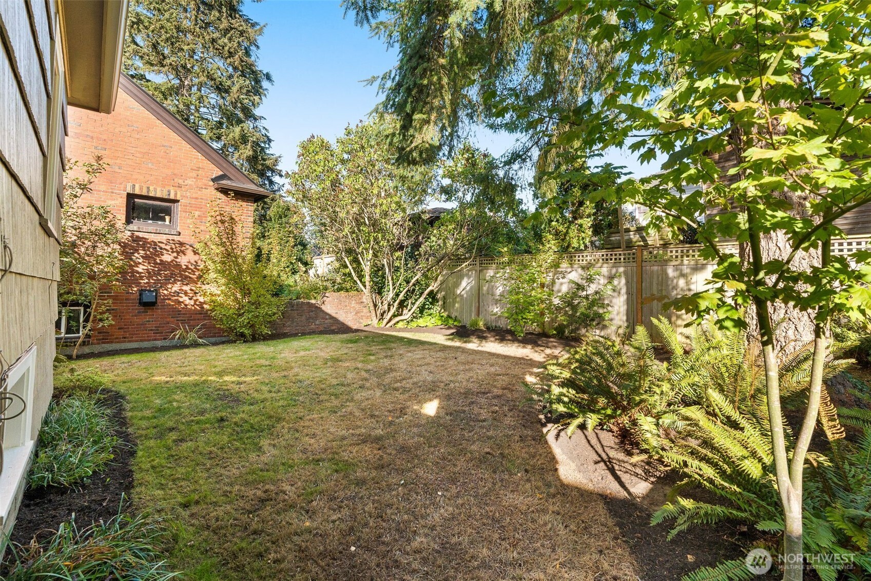 8606 29th Avenue Northwest Seattle, WA 98117 - Photo 25 of 33 a view of outdoor space and yard