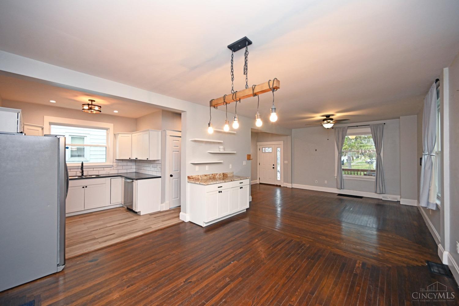 6223 Roe Street Cincinnati, OH 45227 - Photo 14 of 43 Gallery Image 14