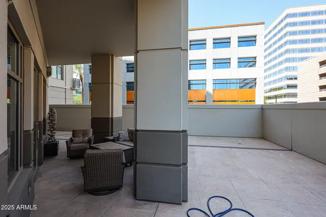 $5,900 | 2211 East Camelback Road, Unit 106, Phoenix, AZ 85016