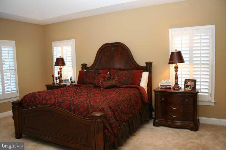 6728 Cedar Spring Road Centreville, VA 20121 - Photo 3 of 30 Bedroom (Master)