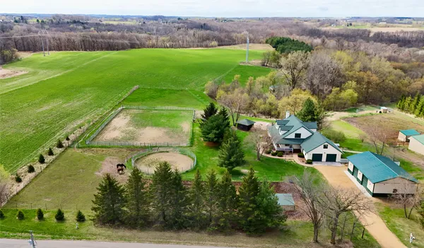 $995,000 | W8135 830th Avenue, River Falls, WI 54022