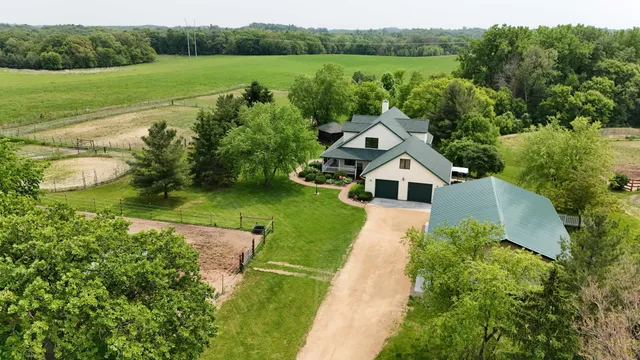 $995,000 | W8135 830th Avenue, River Falls, WI 54022