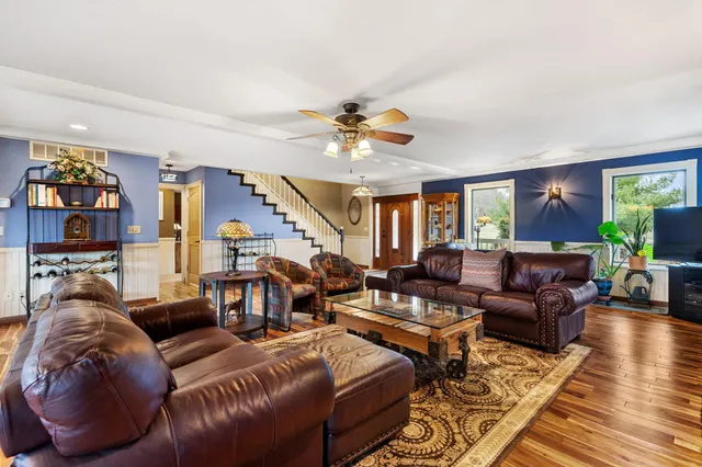 $995,000 | W8135 830th Avenue, River Falls, WI 54022