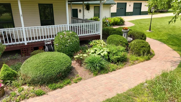 $995,000 | W8135 830th Avenue, River Falls, WI 54022
