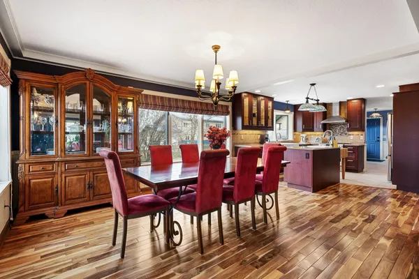 $995,000 | W8135 830th Avenue, River Falls, WI 54022