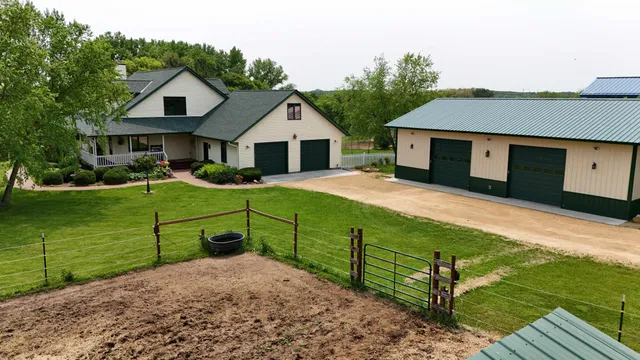 $995,000 | W8135 830th Avenue, River Falls, WI 54022