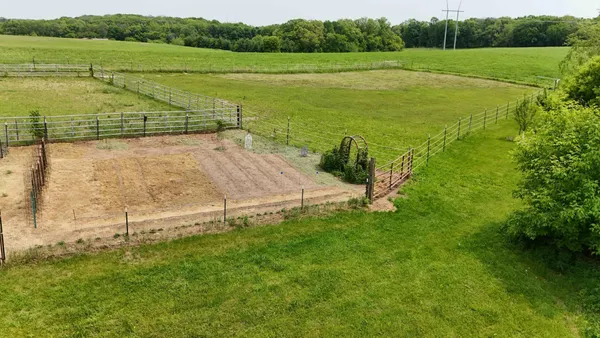 $995,000 | W8135 830th Avenue, River Falls, WI 54022