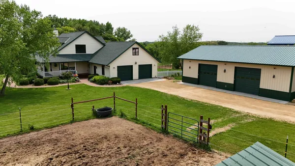$995,000 | W8135 830th Avenue, River Falls, WI 54022