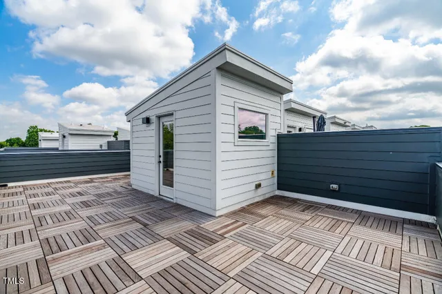 $519,000 | 2 Seawell Avenue, Unit 101, Raleigh, NC 27601