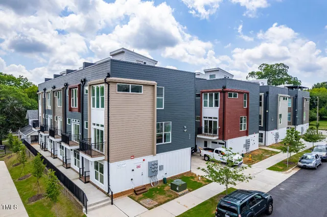 $519,000 | 2 Seawell Avenue, Unit 101, Raleigh, NC 27601