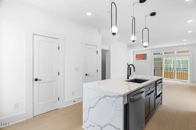 $519,000 | 2 Seawell Avenue, Unit 101, Raleigh, NC 27601