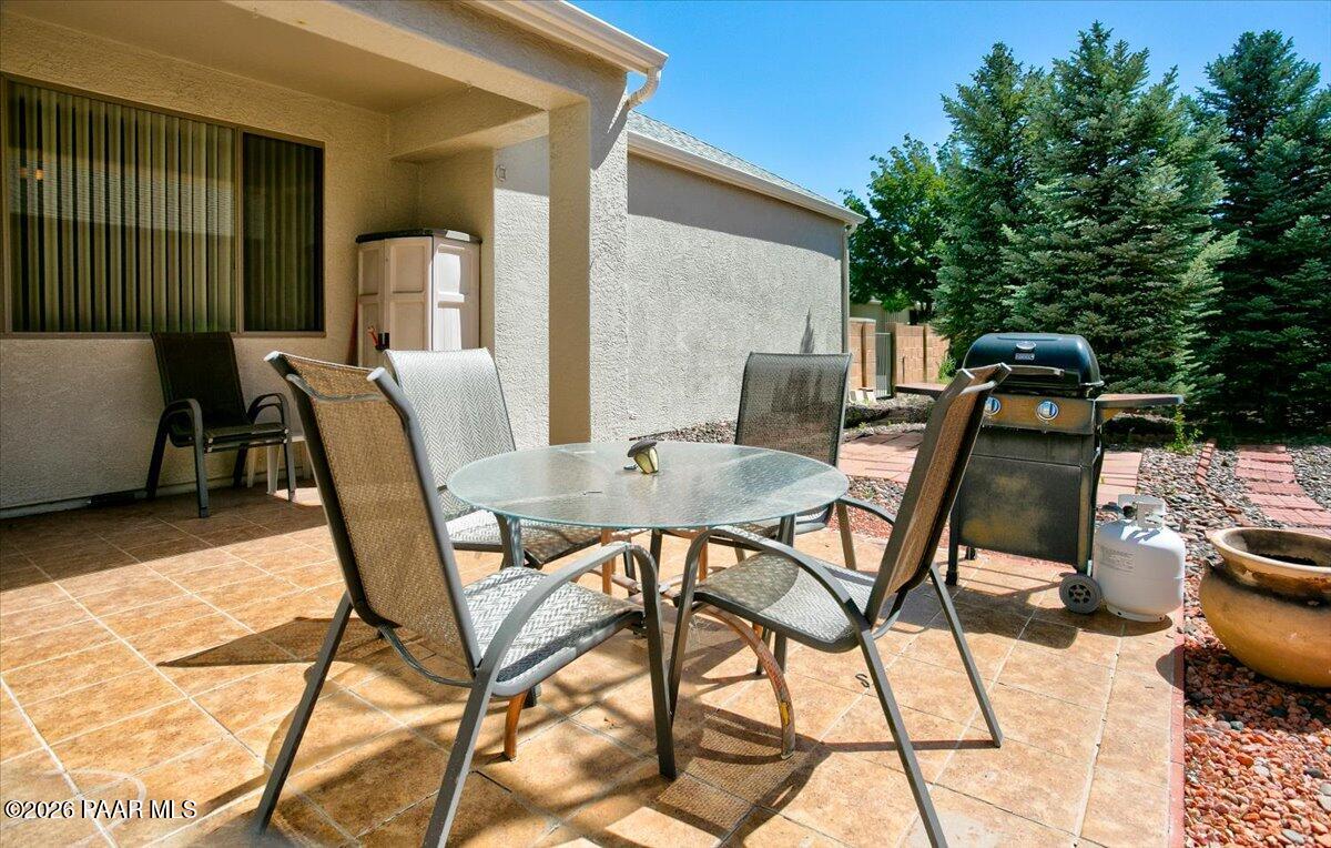 1867 North Swayback Road Prescott Valley, AZ 86314 - Photo 20 of 38 Patio
