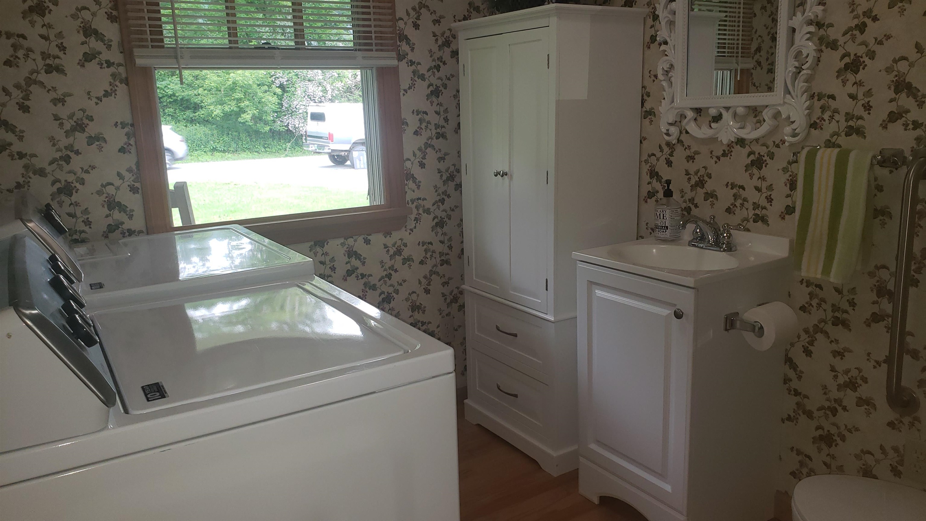 222 Creek Road Wallingford, VT 05773 - Photo 17 of 18 Gallery Image 17