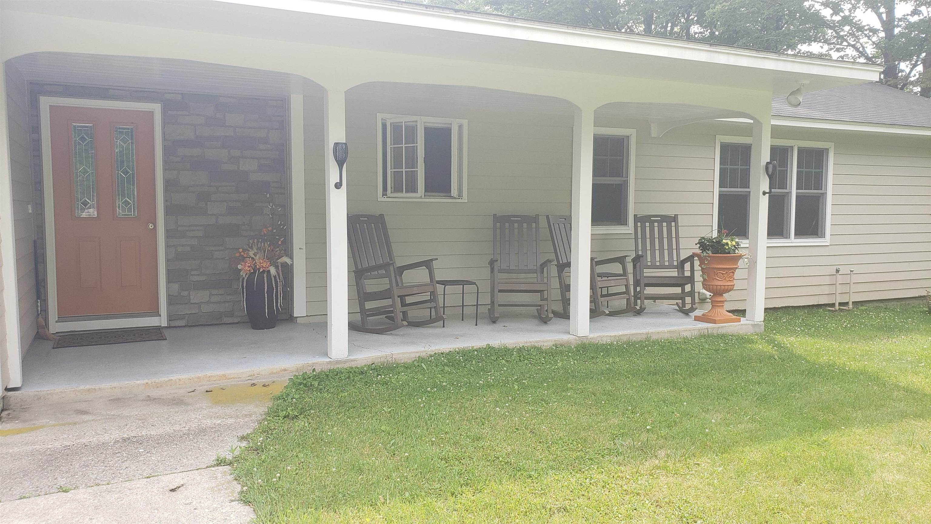 222 Creek Road Wallingford, VT 05773 - Photo 2 of 18 Gallery Image 2