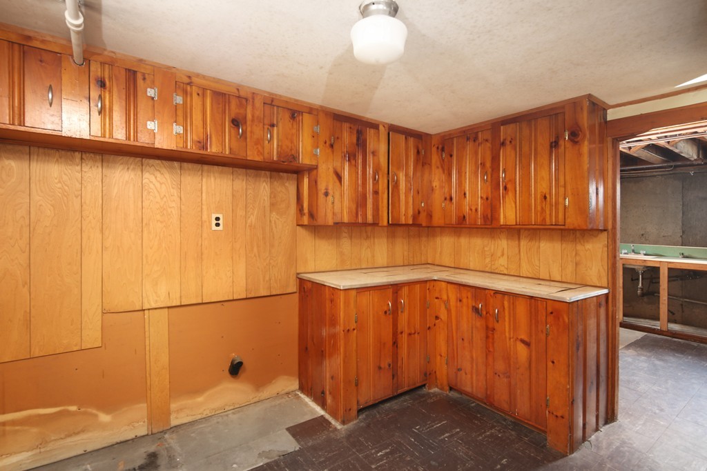 31 Rinaldo Road Weymouth, MA 02191 - Photo 17 of 21