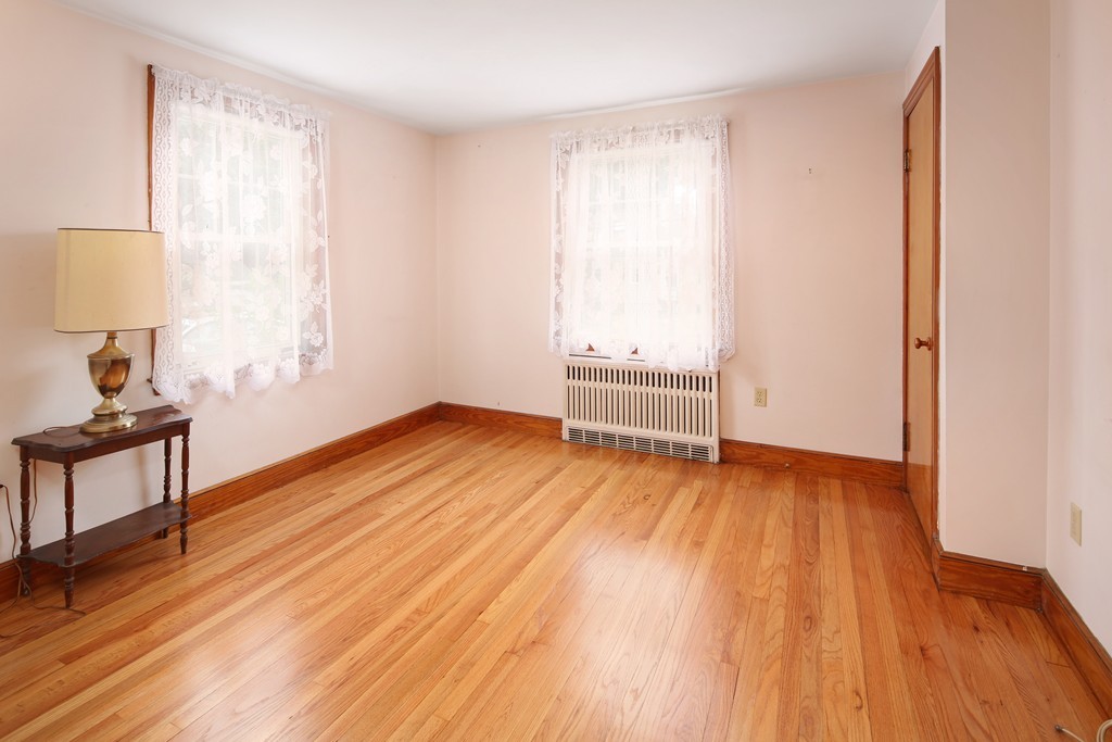 31 Rinaldo Road Weymouth, MA 02191 - Photo 6 of 21