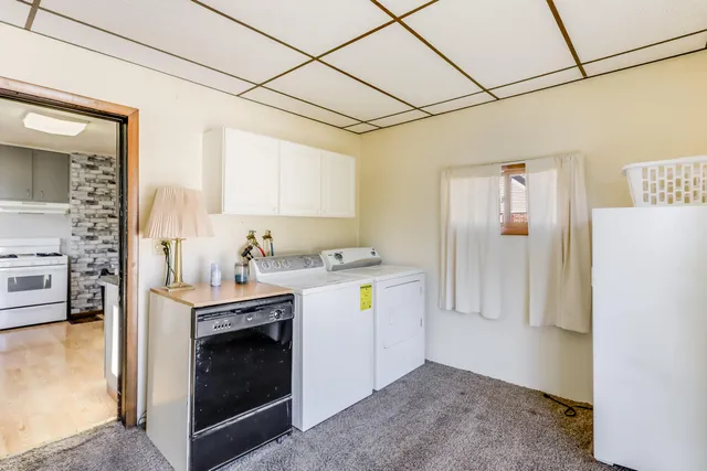 $180,000 | 1414 Nagle Avenue, Manitowoc, WI 54220