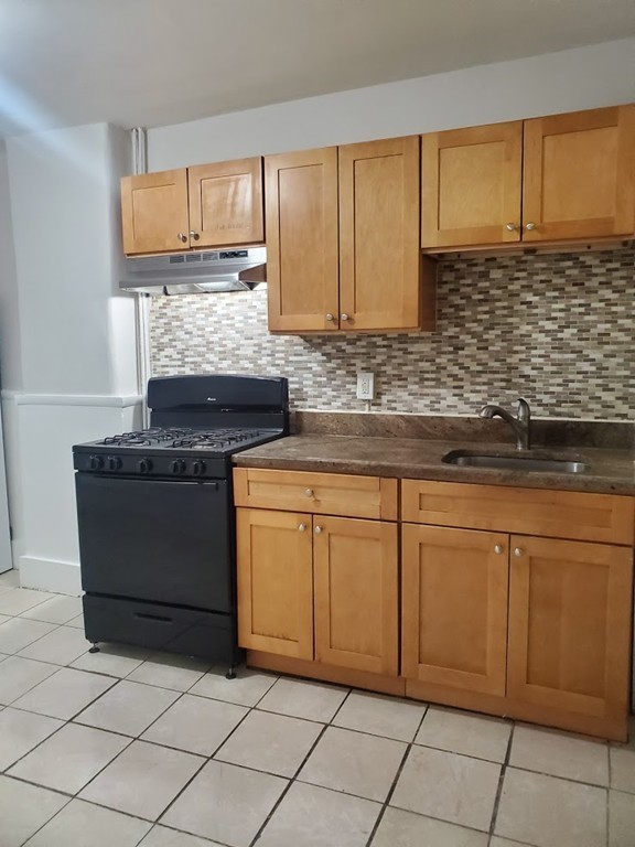 182 Walnut Avenue, Unit 2 Boston, MA 02119 - Photo 1 of 12