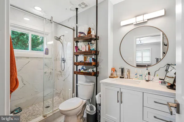 $4,500 | 3162 Patrick Henry Drive, Falls Church, VA 22044