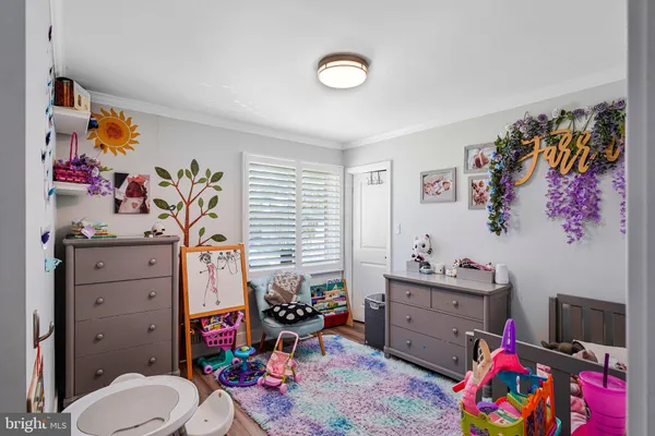 $4,500 | 3162 Patrick Henry Drive, Falls Church, VA 22044