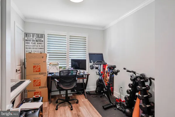 $4,500 | 3162 Patrick Henry Drive, Falls Church, VA 22044