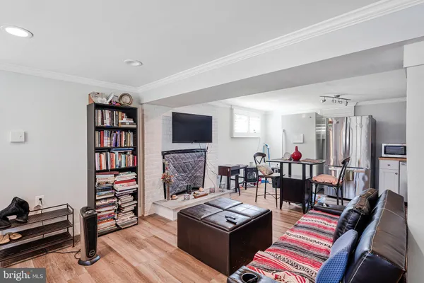 $4,500 | 3162 Patrick Henry Drive, Falls Church, VA 22044