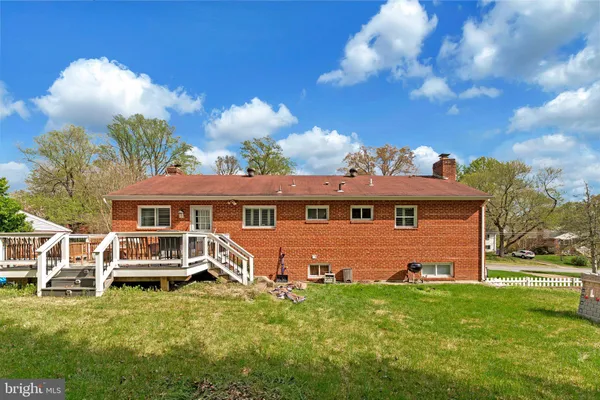 $4,500 | 3162 Patrick Henry Drive, Falls Church, VA 22044