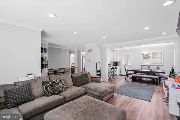 $4,500 | 3162 Patrick Henry Drive, Falls Church, VA 22044