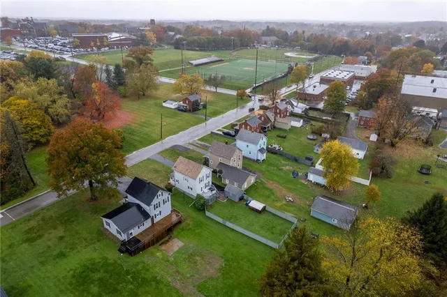 $215,000 | 513 East Pine Street, Grove City, PA 16127