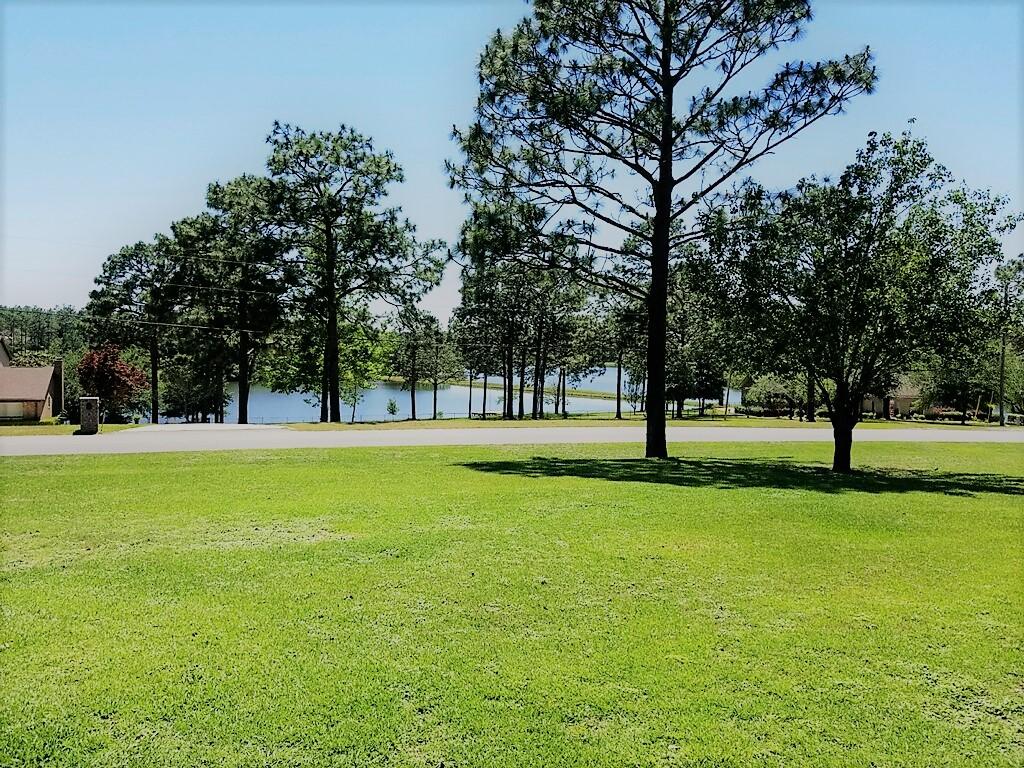 495 Ridge Lake Road Crestview, FL 32536 - Photo 4 of 26 a view of park space