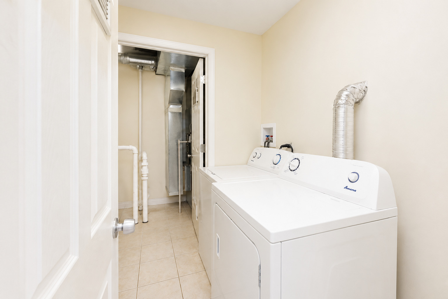 2415 West 24th Street, Unit 3 Chicago, IL 60608 - Photo 7 of 8