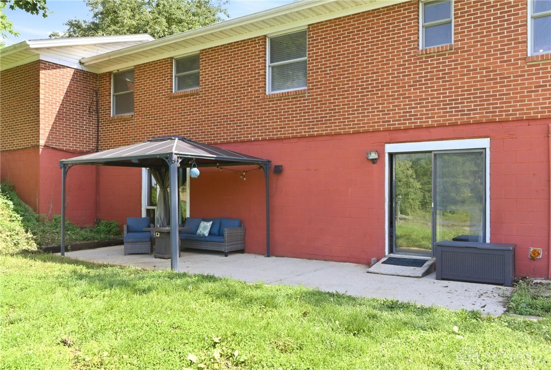 2395 Clark Run Road Xenia, OH 45385 - Photo 44 of 74