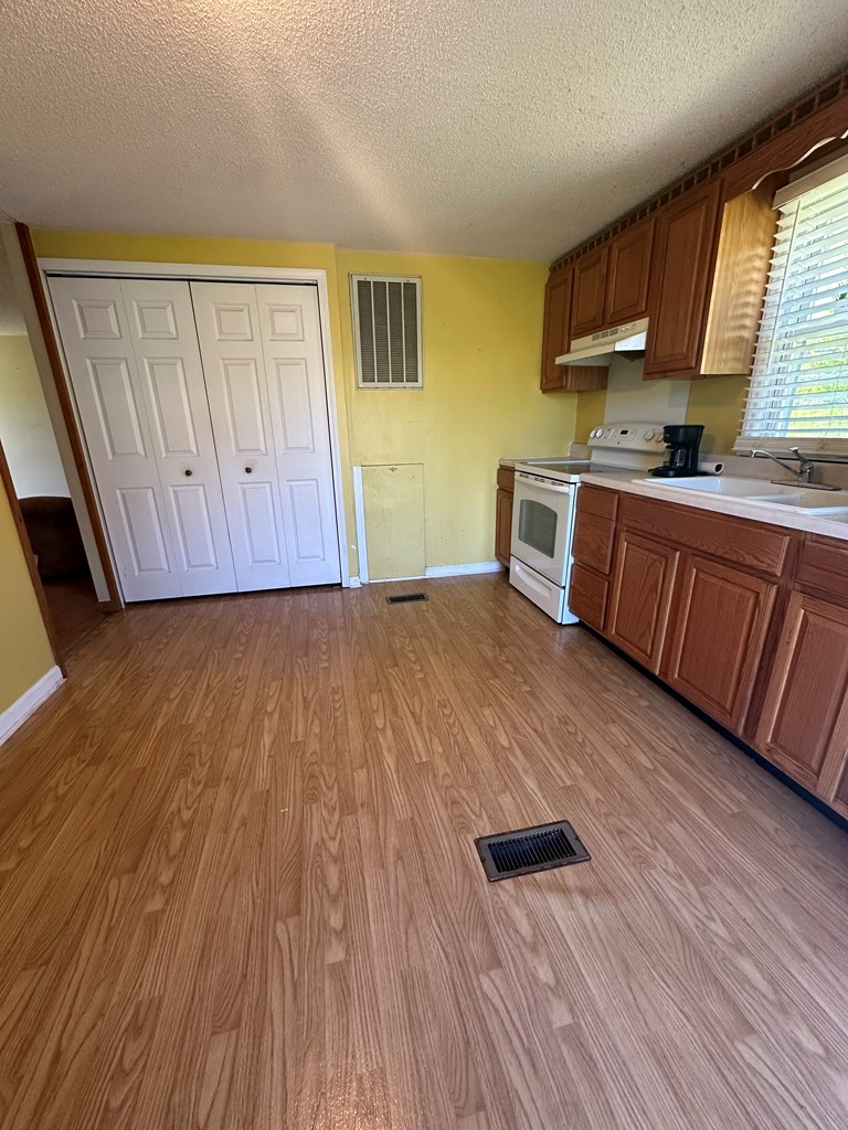 67 Old Quarry Road Saltville, VA 24370 - Photo 5 of 30 Gallery Image 5