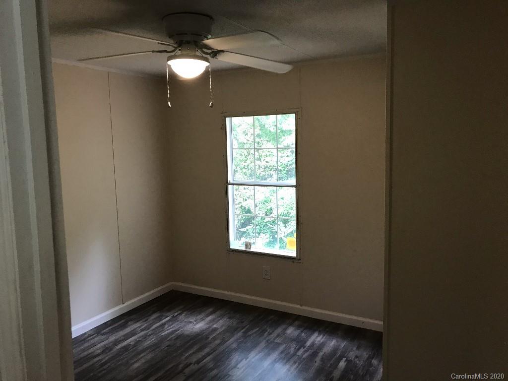 108 Randolph Road Marion, NC 28752 - Photo 5 of 6 Gallery Image 5
