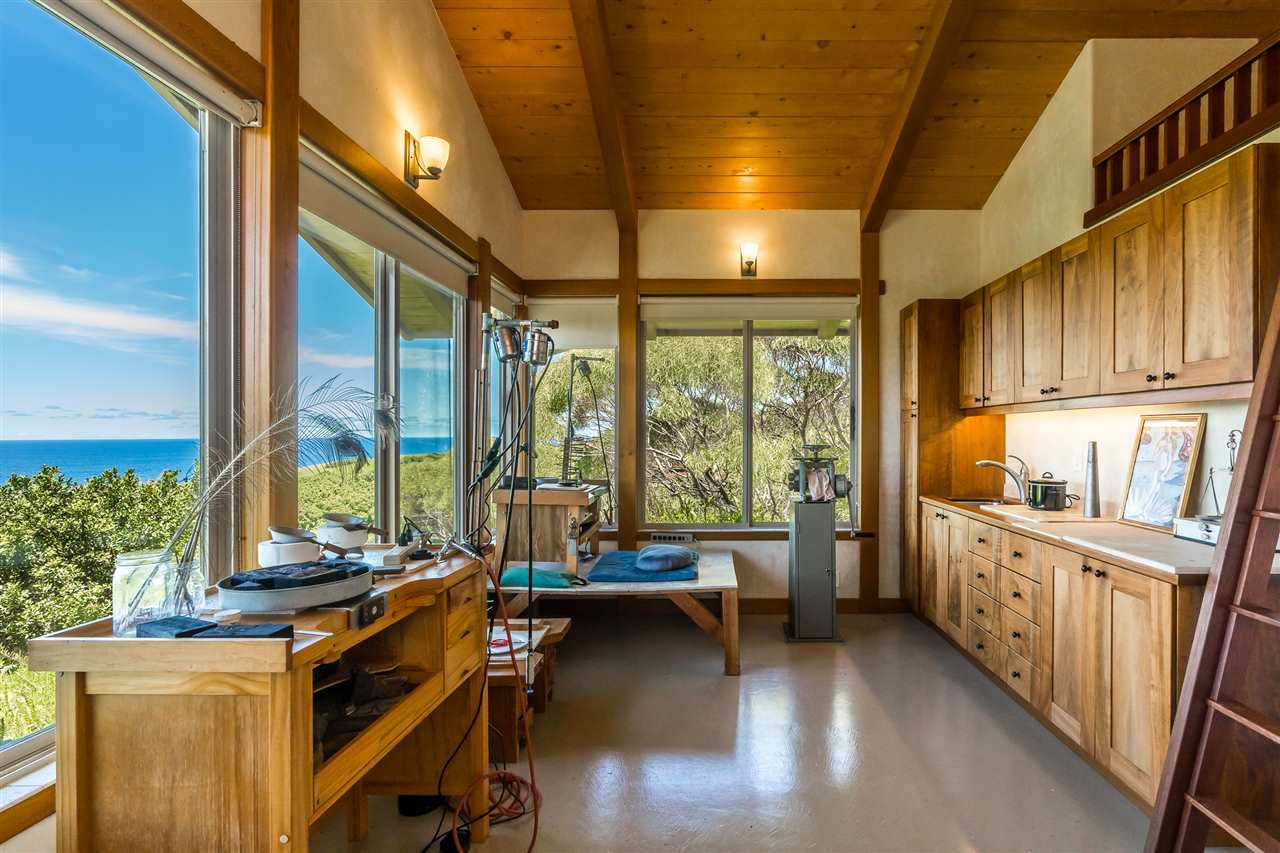 770 North Honokala Road, Unit A Haiku, HI 96708 - Photo 13 of 30 a very nice looking room with a large window