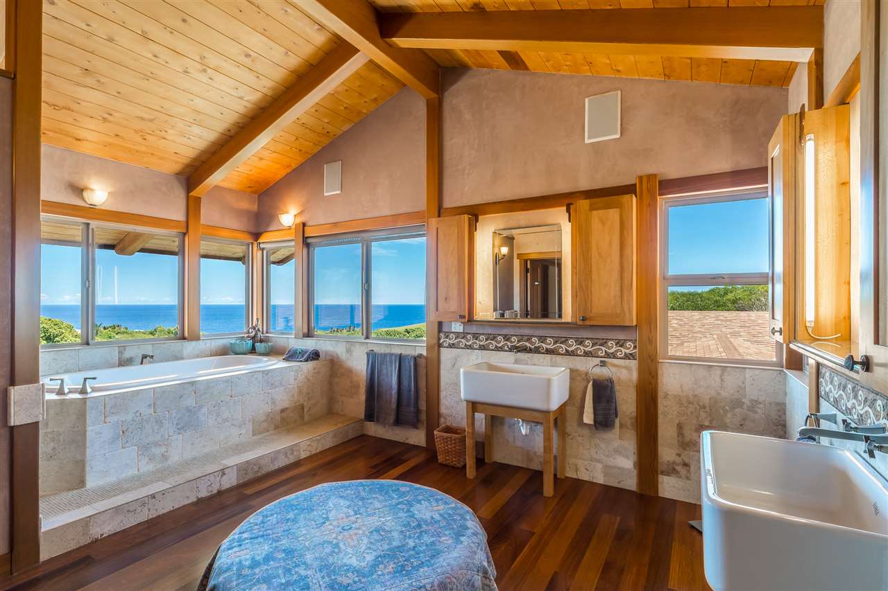 770 North Honokala Road, Unit A Haiku, HI 96708 - Photo 25 of 30 a very nice looking room with a large window