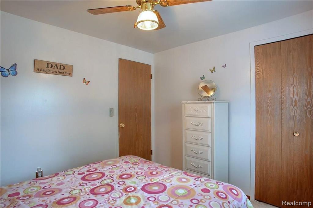 1424 Fawn Court Rochester Hills, MI 48309 - Photo 23 of 37