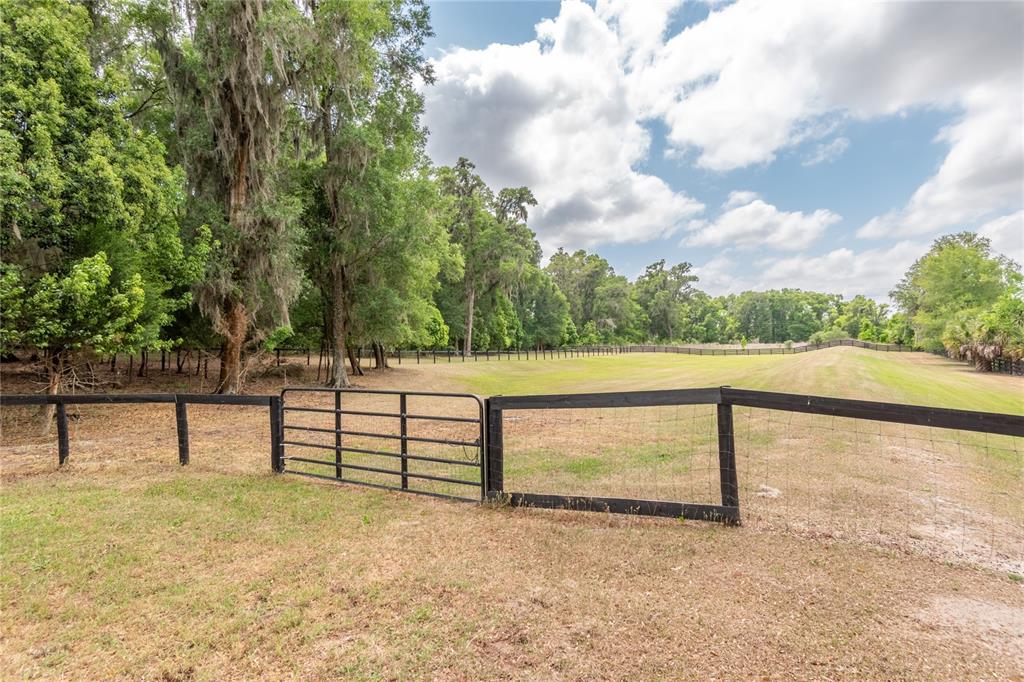5021 Northwest 101st St Road Ocala, FL 34482 - Photo 68 of 85