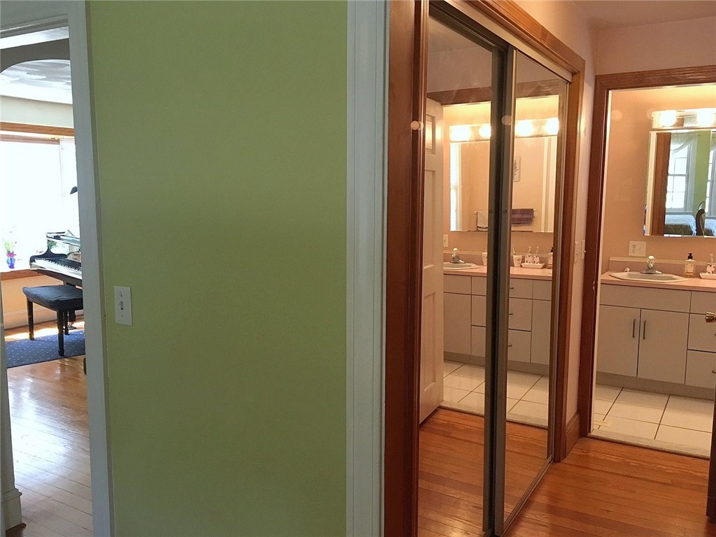 27 Short Road North Kingstown, RI 02852 - Photo 20 of 36 Gallery Image 20