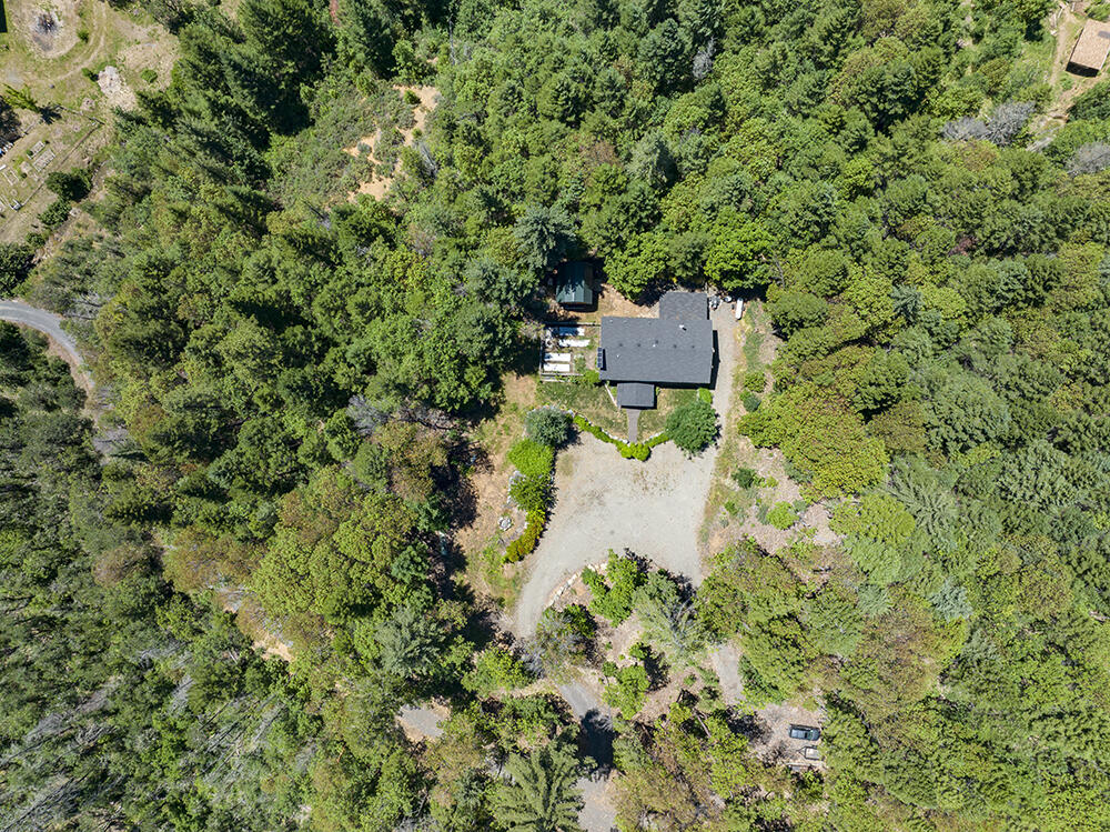 210 Kerby Mainline Road Kerby, OR 97531 - Photo 30 of 34 47
