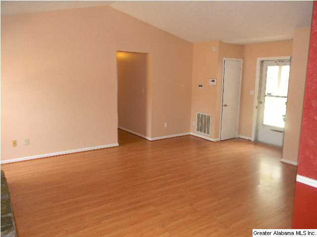 121 Mangrove Drive Alabaster, AL 35007 - Photo 4 of 14