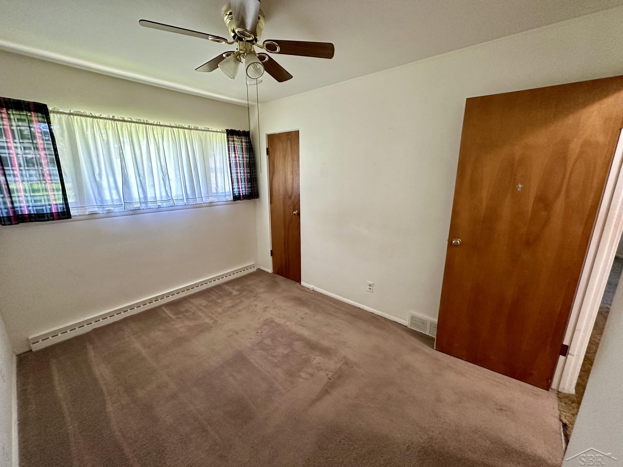 2467 Shattuck Road Saginaw, MI 48603 - Photo 14 of 38 50141759-caa1ae48-91f4-46e0-aa86-7f04c3edea4f.JPG