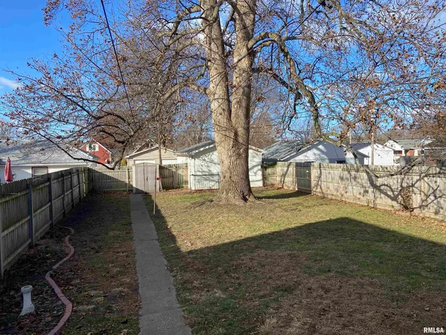 $137,500 | 614 South 22nd Street, Quincy, IL 62301