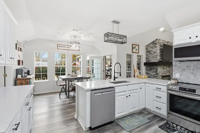 $475,000 | 256 County Road 4132, Pittsburg, TX 75686