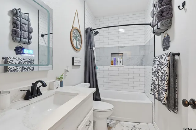 $475,000 | 256 County Road 4132, Pittsburg, TX 75686